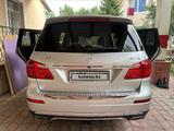 Mercedes-Benz GL 450 2016 года за 15 000 000 тг. в Шымкент – фото 4
