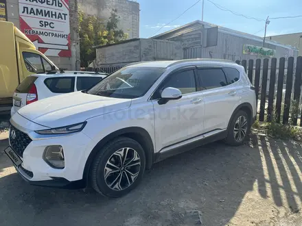 Hyundai Santa Fe 2019 года за 14 500 000 тг. в Кокшетау – фото 2