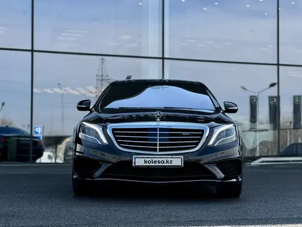 Mercedes-Benz S 63 AMG 2015 года за 31 900 000 тг. в Алматы – фото 3