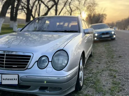 Mercedes-Benz E 55 AMG 2000 года за 6 000 000 тг. в Алматы