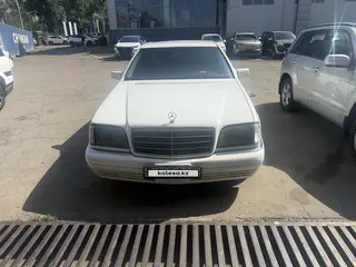 Mercedes-Benz S 320