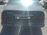 Mercedes-Benz E 250 1993 годаfor1 200 000 тг. в Конаев (Капшагай) – фото 2