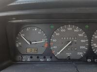 Volkswagen Passat 1992 годаүшін1 350 000 тг. в Караганда