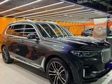 BMW X7 2021 года за 53 000 000 тг. в Астана – фото 2