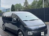 Hyundai Staria 2022 года за 20 000 000 тг. в Алматы – фото 3