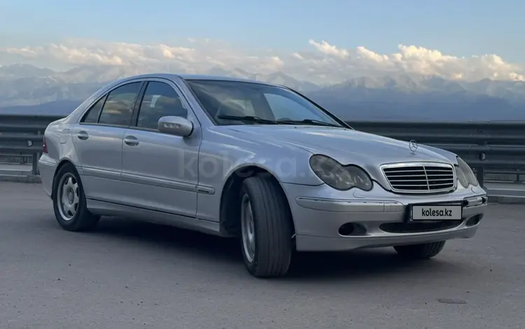 Mercedes-Benz C 240 2003 года за 2 550 000 тг. в Алматы