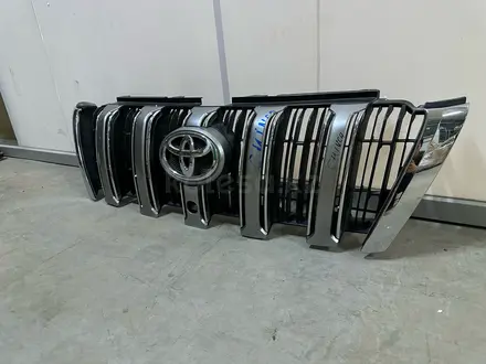 Решетка радиатора бу оригинал Prado 150 Рестайлинг за 125 000 тг. в Алматы – фото 6