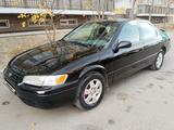 Toyota Camry 1998 годаfor2 800 000 тг. в Алматы