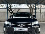 Toyota Camry 2015 годаfor9 300 000 тг. в Алматы – фото 3