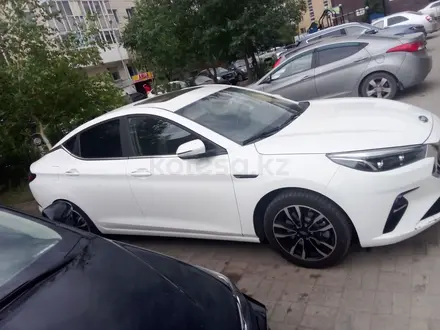 JAC J7 2024 года за 5 900 000 тг. в Астана – фото 3