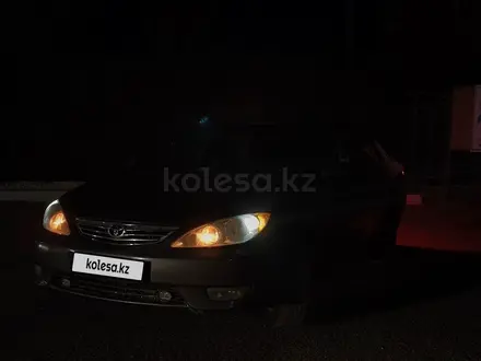 Toyota Camry 2005 года за 4 500 000 тг. в Актобе – фото 15