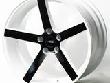 Диски R20 9J ET15 5x120 ЦО 74.1 white and black за 460 000 тг. в Алматы