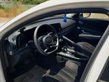 Hyundai Elantra 2023 года за 8 200 000 тг. в Тараз – фото 3
