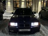 BMW 328 1996 года за 3 100 000 тг. в Караганда – фото 2