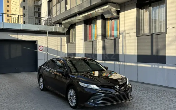 Toyota Camry 2018 годаүшін14 444 444 тг. в Семей