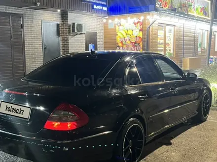 Mercedes-Benz E 350 2008 года за 4 900 000 тг. в Алматы – фото 3