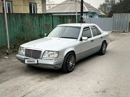 Mercedes-Benz E 280 1994 года за 3 000 000 тг. в Алматы – фото 3