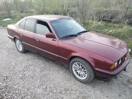 BMW 520 1991 года за 2 000 000 тг. в Усть-Каменогорск – фото 3