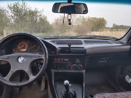 BMW 520 1991 года за 2 000 000 тг. в Усть-Каменогорск – фото 6