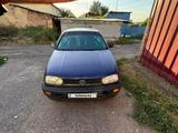 Volkswagen Golf 1996 года за 1 400 000 тг. в Есик