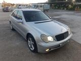 Mercedes-Benz C 200 2001 года за 3 200 000 тг. в Жанаозен