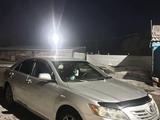 Toyota Camry 2007 годаүшін5 363 976 тг. в Караганда – фото 2