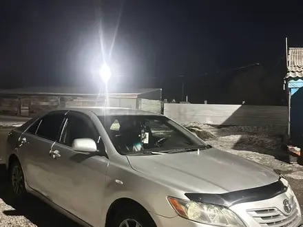 Toyota Camry 2007 года за 5 363 976 тг. в Караганда – фото 2