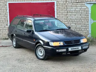 Volkswagen Passat, 1994