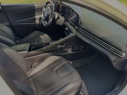 Hyundai Elantra 2024 года за 9 200 000 тг. в Караганда – фото 14