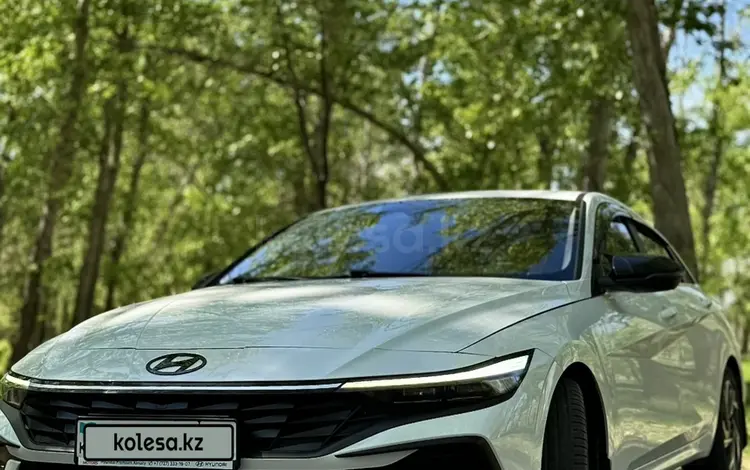 Hyundai Elantra 2024 года за 9 200 000 тг. в Караганда