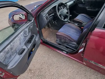 Toyota Carina E 1997 года за 1 300 000 тг. в Алматы – фото 4