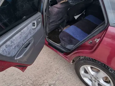 Toyota Carina E 1997 года за 1 300 000 тг. в Алматы – фото 6