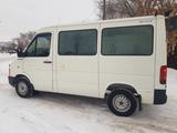 Volkswagen Multivan 2003 годаfor7 000 000 тг. в Костанай