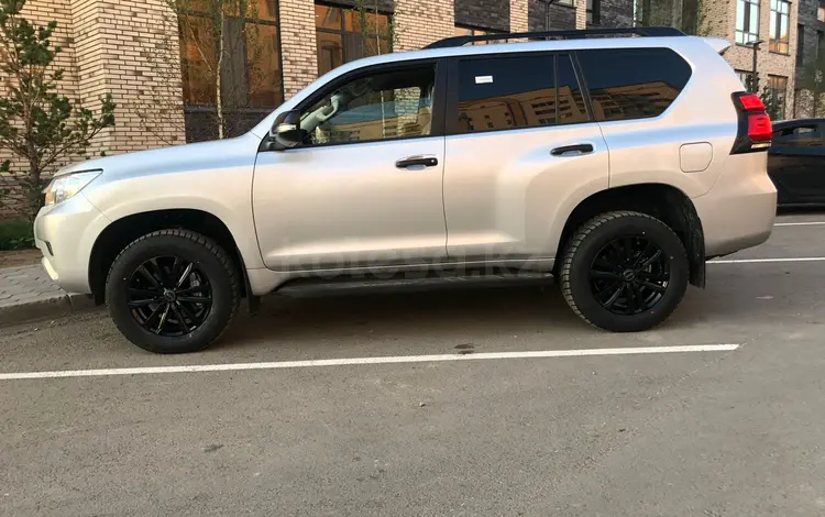 Toyota Land Cruiser Prado 2021 годаfor22 600 000 тг. в Астана