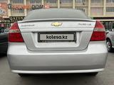 Chevrolet Aveo 2013 года за 2 800 000 тг. в Тараз – фото 3