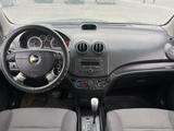 Chevrolet Aveo 2013 года за 2 800 000 тг. в Тараз – фото 5