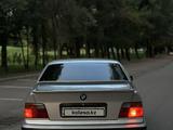 BMW 328 1993 года за 1 600 000 тг. в Алматы – фото 3