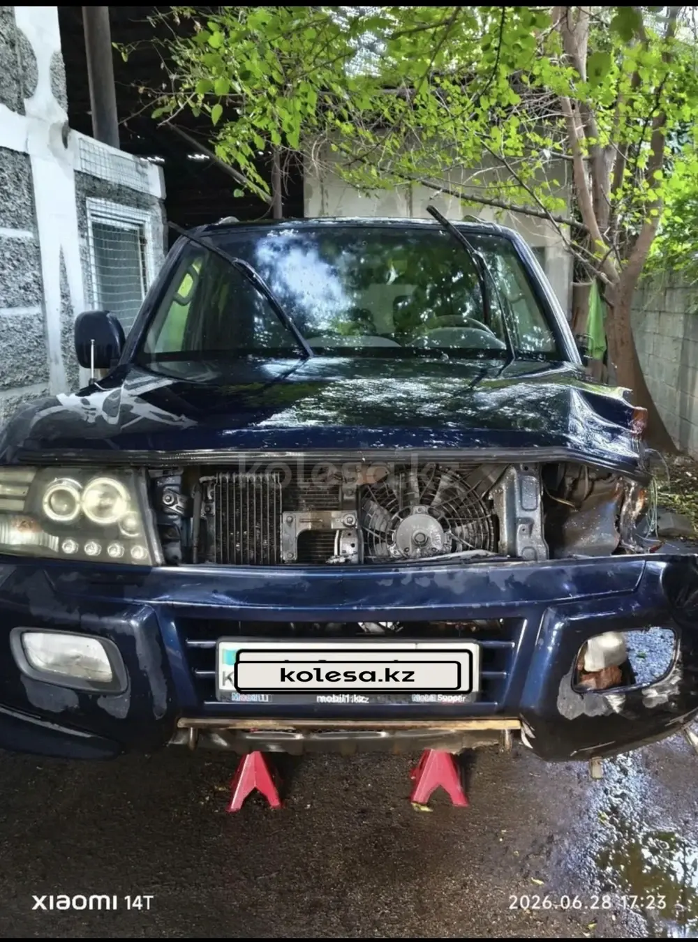 Mitsubishi Montero, 2002