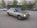 Mercedes-Benz E 200 1988 годаүшін600 000 тг. в Астана