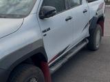 Toyota Hilux 2025 года за 33 200 000 тг. в Астана – фото 2
