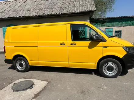 Volkswagen Transporter 2015 года за 11 800 000 тг. в Алматы – фото 4