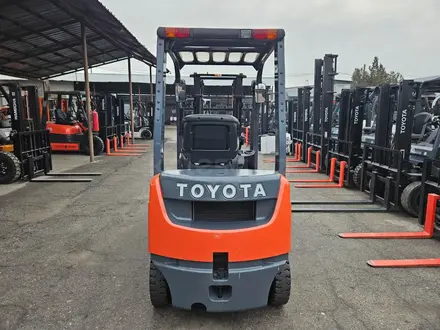 Toyota  02-8FG15 1500 кг 3 метра Автомат бензин 2018 года за 7 600 000 тг. в Алматы – фото 6