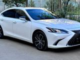 Lexus ES 250 2023 годаүшін26 000 000 тг. в Астана