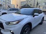 Toyota Highlander 2023 годаүшін27 000 000 тг. в Актау