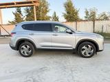 Hyundai Santa Fe 2021 года за 14 200 000 тг. в Астана