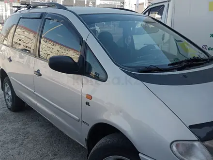 Volkswagen Sharan 1996 года за 3 100 000 тг. в Уральск – фото 4