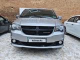 Dodge Caravan 2017 года за 11 500 000 тг. в Уральск – фото 2