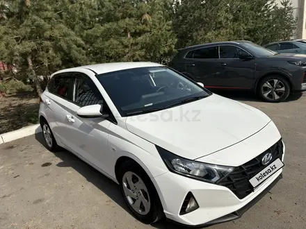 Hyundai i20 2023 года за 6 300 000 тг. в Алматы – фото 8