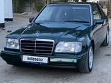 Mercedes-Benz E 220 1995 годаүшін2 600 000 тг. в Кызылорда