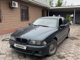 BMW 528 1998 года за 3 800 000 тг. в Алматы – фото 3